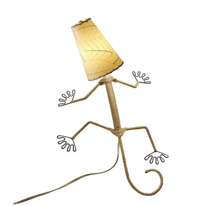 Lampada da parete Gecko fatta a mano Eangee, paralume in foglie di cacao, 16 x 7 x 24 pollici - 16 x 7 x 24