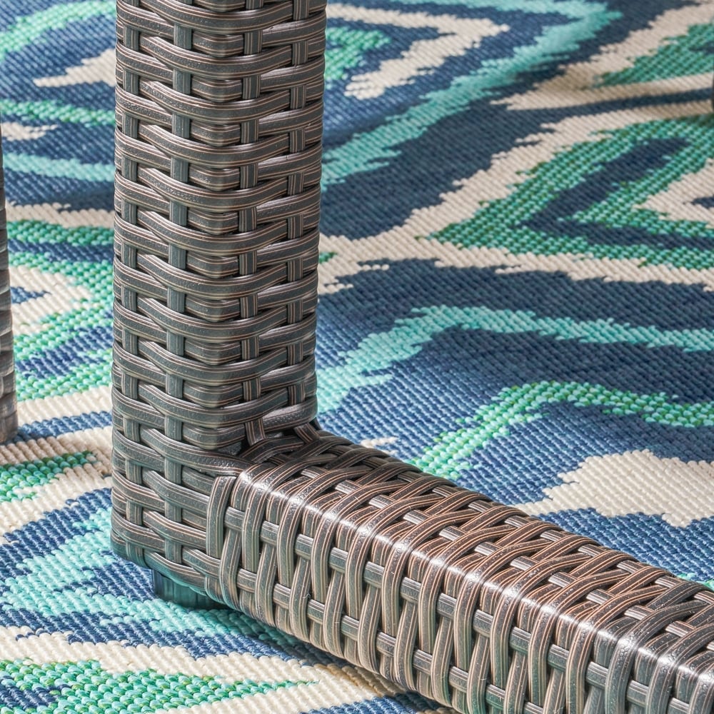 Set da pranzo da esterno Harlowe in vimini da 7 pezzi con cuscini di Christopher Knight Home