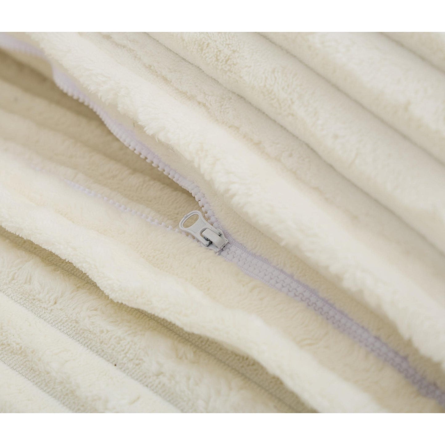 Divano letto oversize in velluto a coste Harmonia 109 W, chaise longue doppia con seduta profonda e 4 cuscini