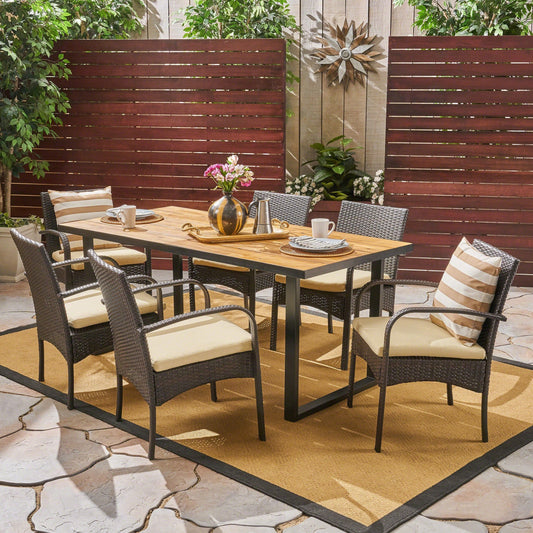 Set da pranzo rettangolare Heron Outdoor da 6 posti in legno di acacia e vimini di Christopher Knight Home