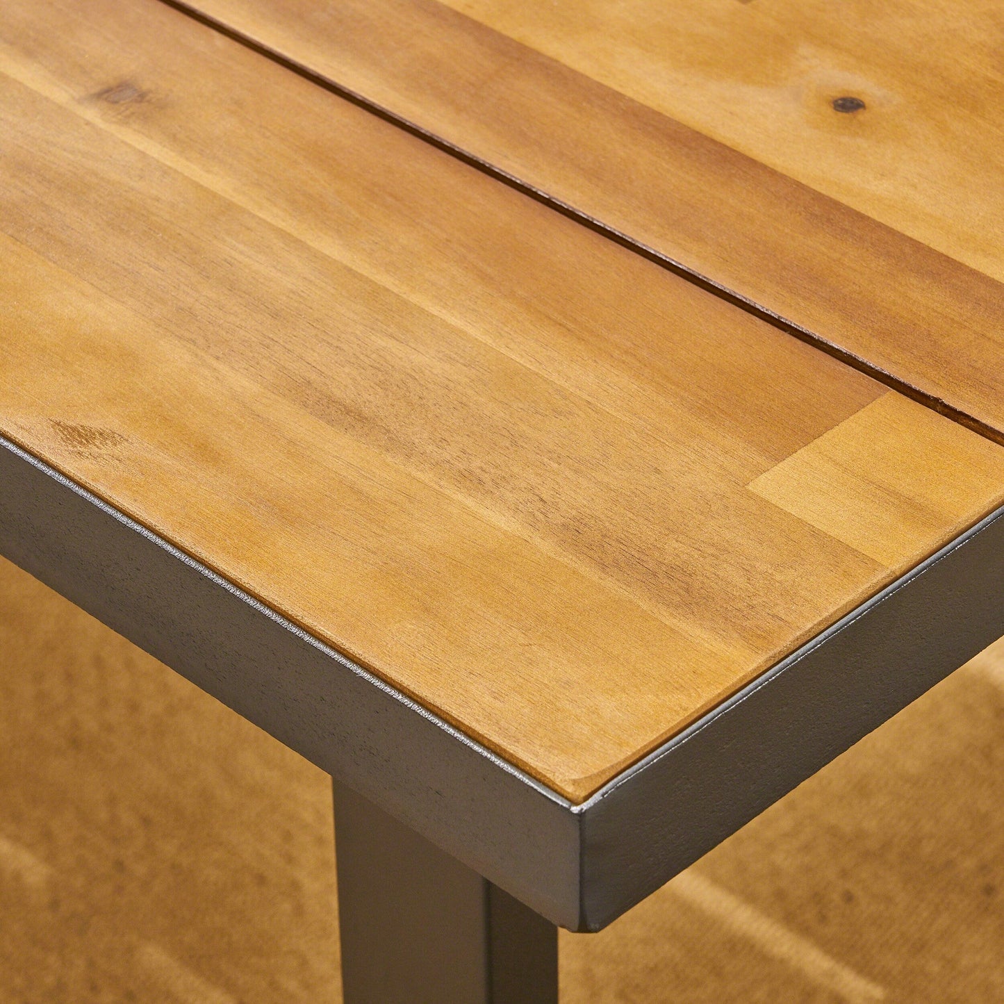 Set da pranzo rettangolare Heron Outdoor da 6 posti in legno di acacia e vimini di Christopher Knight Home