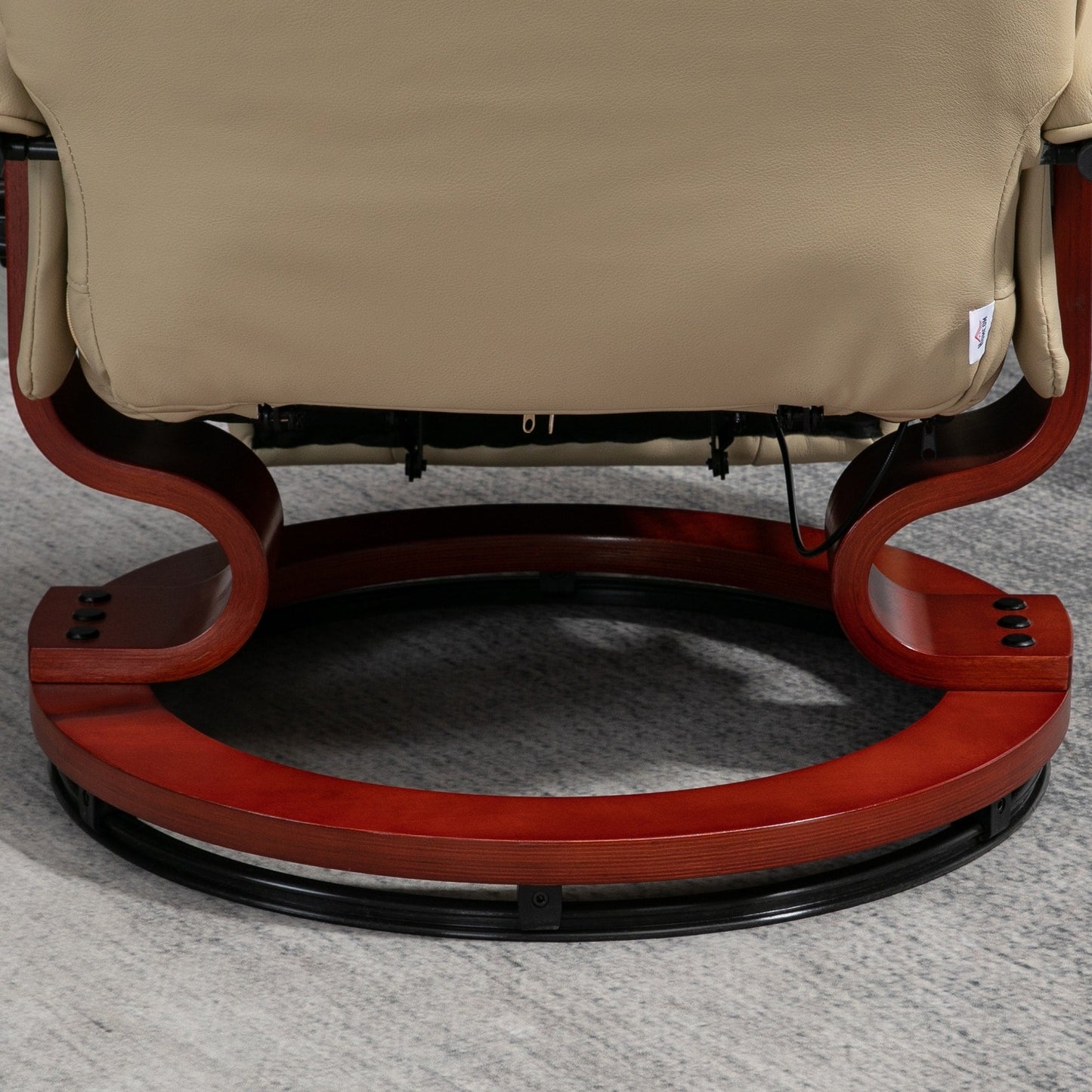 Poltrona reclinabile HomCom in similpelle con base girevole regolabile manualmente e poggiapiedi comodo e rilassante