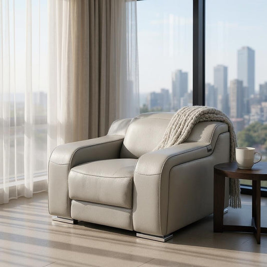 Poltrona reclinabile HomeRoots 41 in pelle italiana grigio chiaro con USB