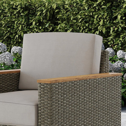 Set di 4 poltrone e pouf da esterno Boca Raton di Homestyles con cuscini