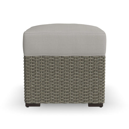 Set di 4 poltrone e pouf da esterno Boca Raton di Homestyles con cuscini
