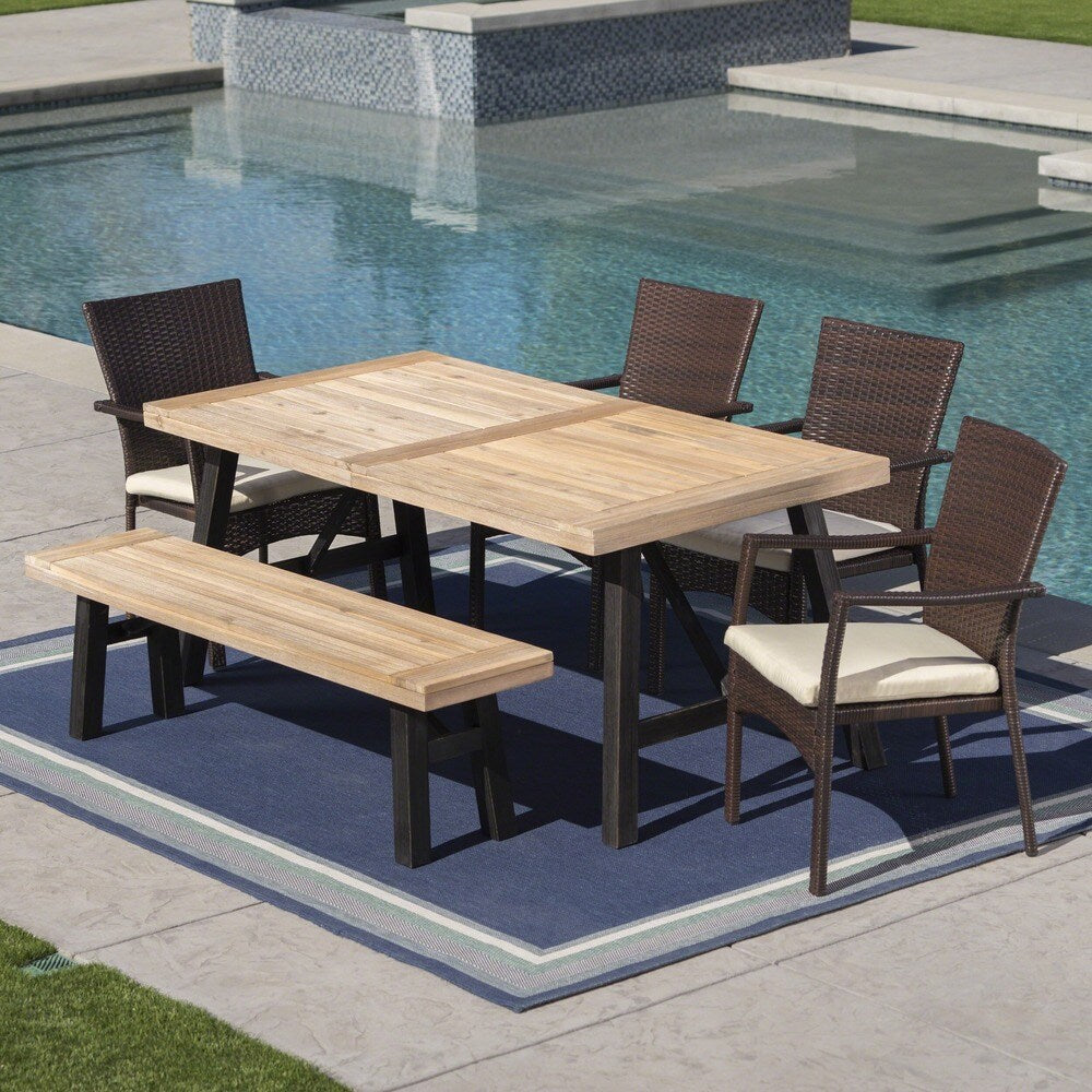 Set da pranzo rettangolare in vimini e legno Horton Outdoor da 6 pezzi con cuscini di Christopher Knight Home