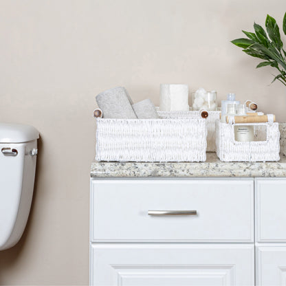 Cestini decorativi intrecciati per la casa