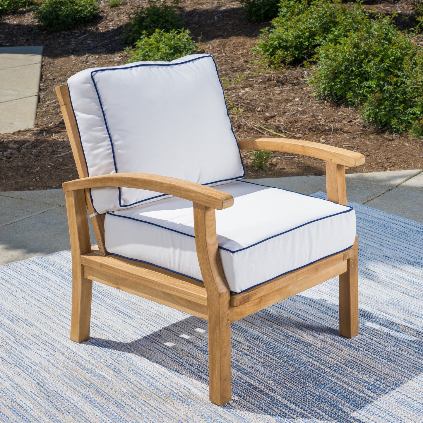 Set di 3 poltrone da club in teak indonesiano con cuscini Sunbrella