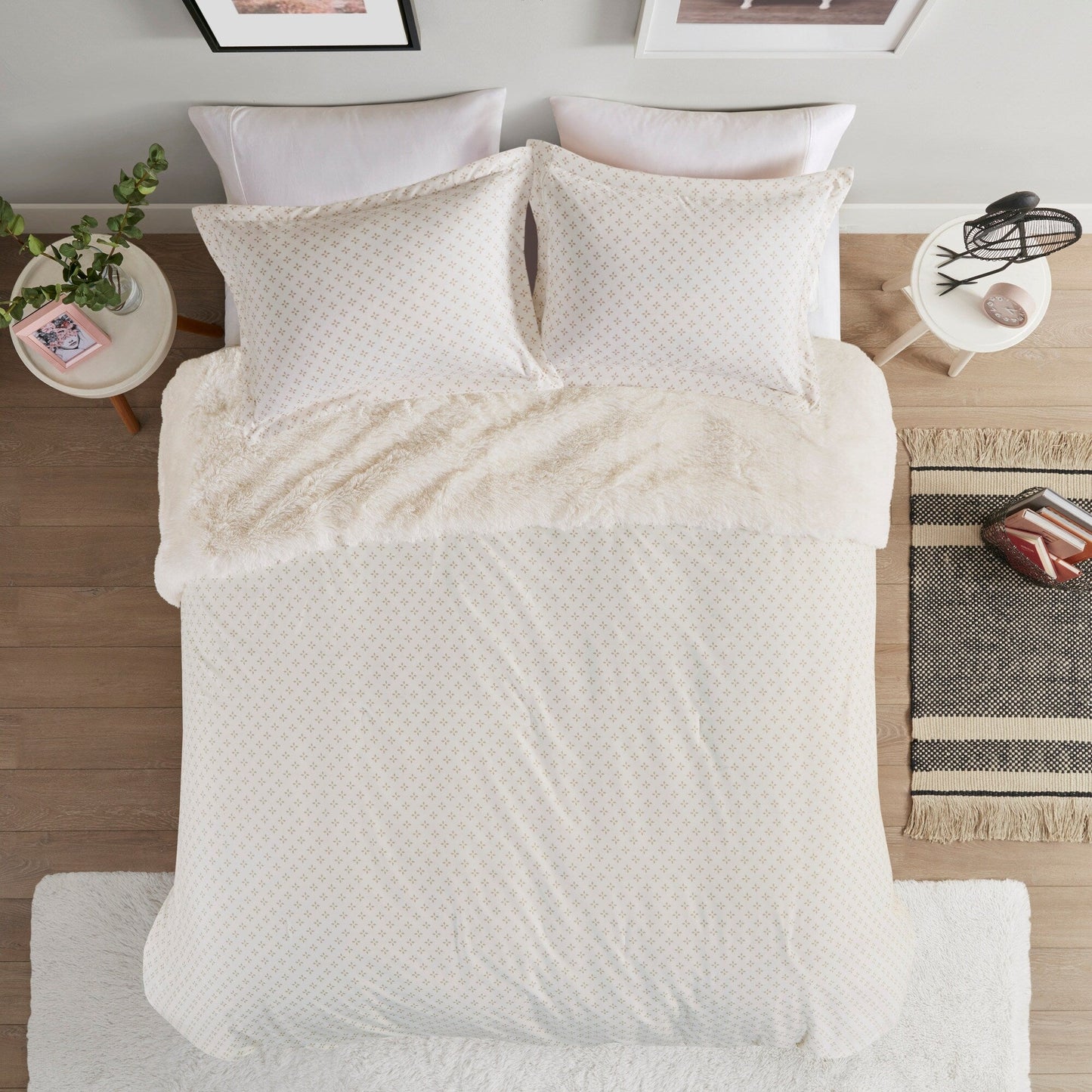 Set copripiumino reversibile in pelliccia pelosa Effie di Intelligent Design