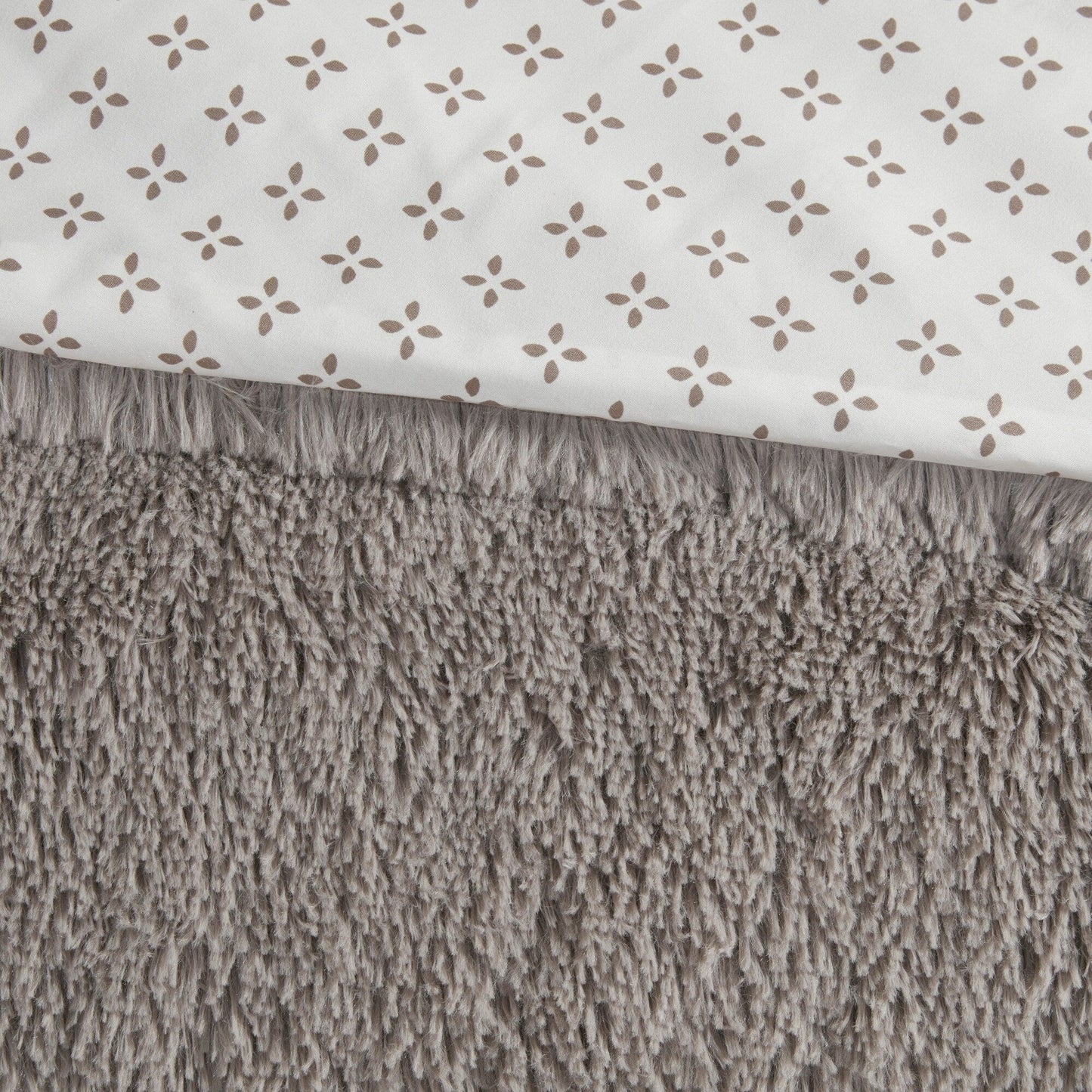 Set copripiumino reversibile in pelliccia pelosa Effie di Intelligent Design