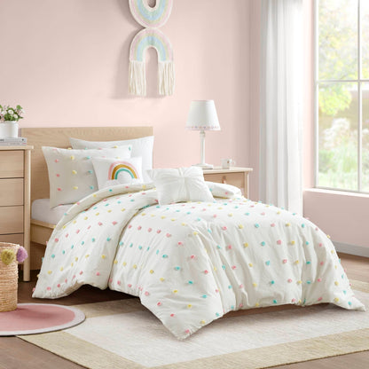 Set trapunta in cotone jacquard con pompon Ensley di Intelligent Design Kids e cuscini