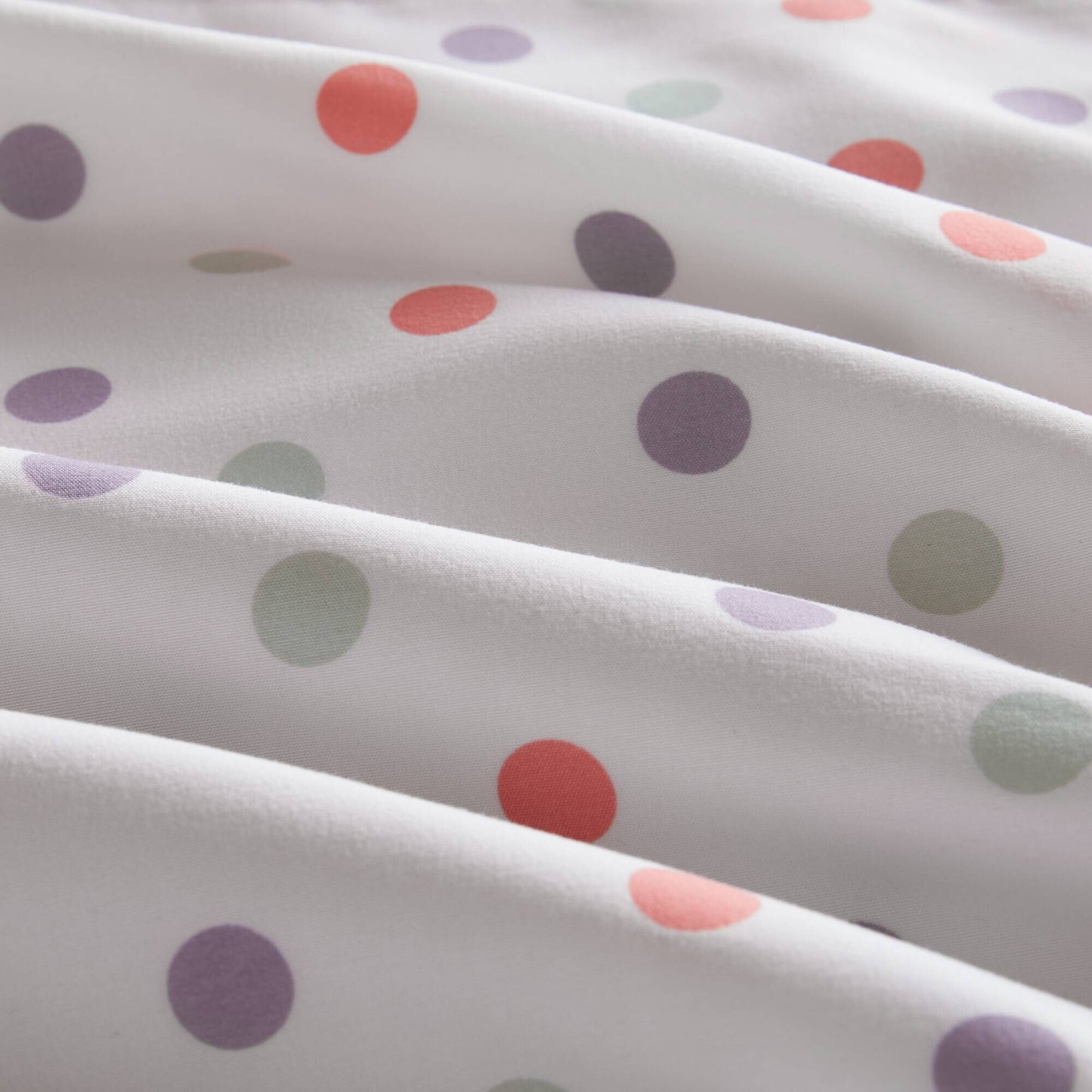 Set copripiumino reversibile in ciniglia trapuntata con motivo floreale Madeline di Intelligent Design Kids