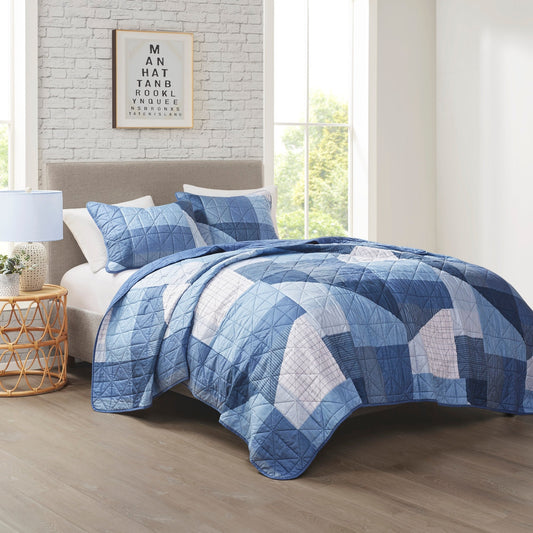 Set trapunta reversibile con stampa patchwork blu Wesley di Intelligent Design