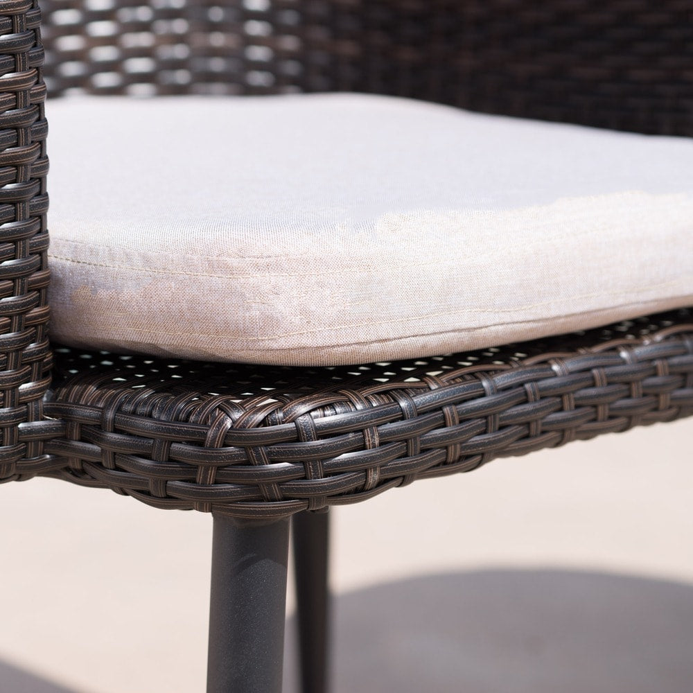 Set da esterno Iona, 3 pezzi, in vimini rotondo con cuscini, di Christopher Knight Home