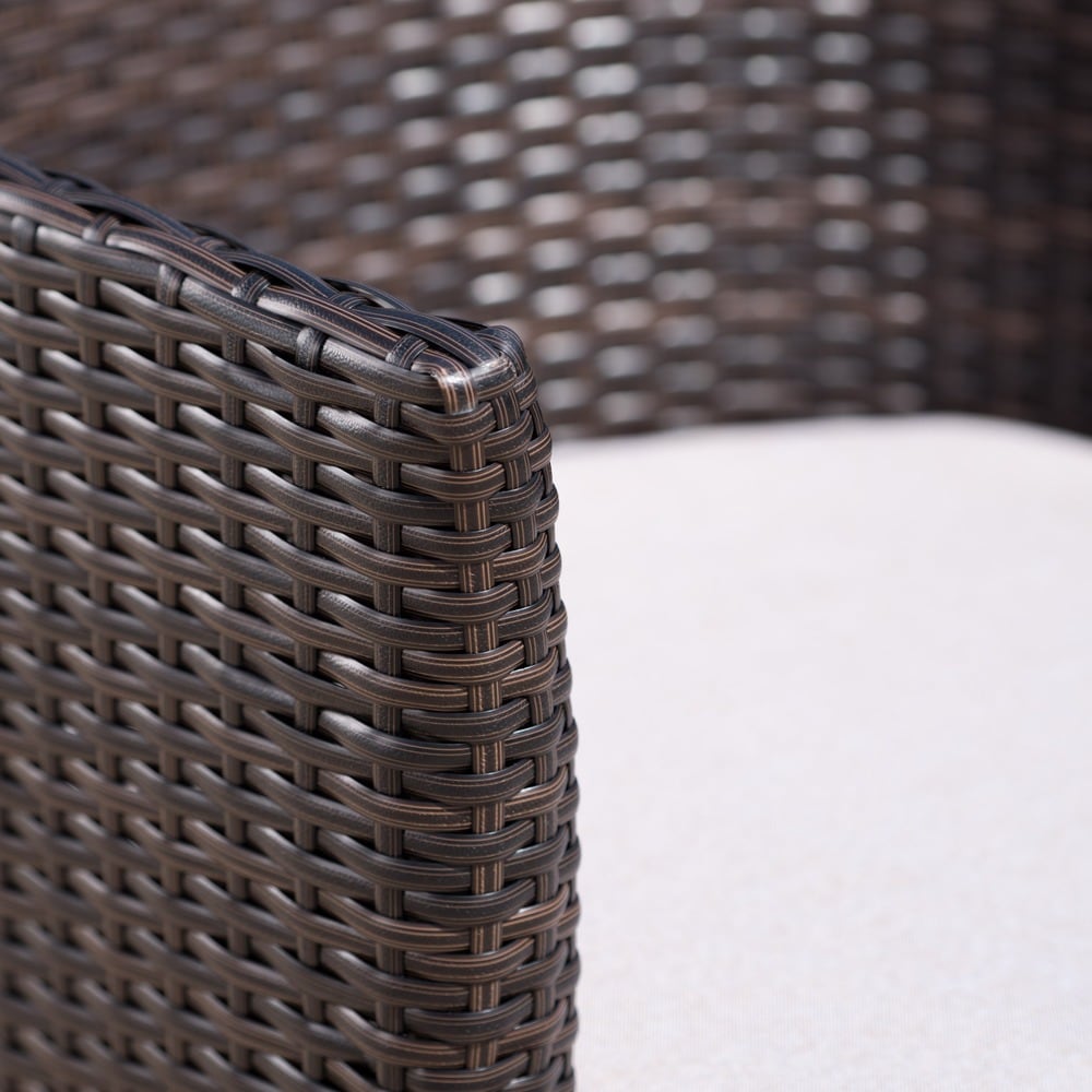 Set da esterno Iona, 3 pezzi, in vimini rotondo con cuscini, di Christopher Knight Home