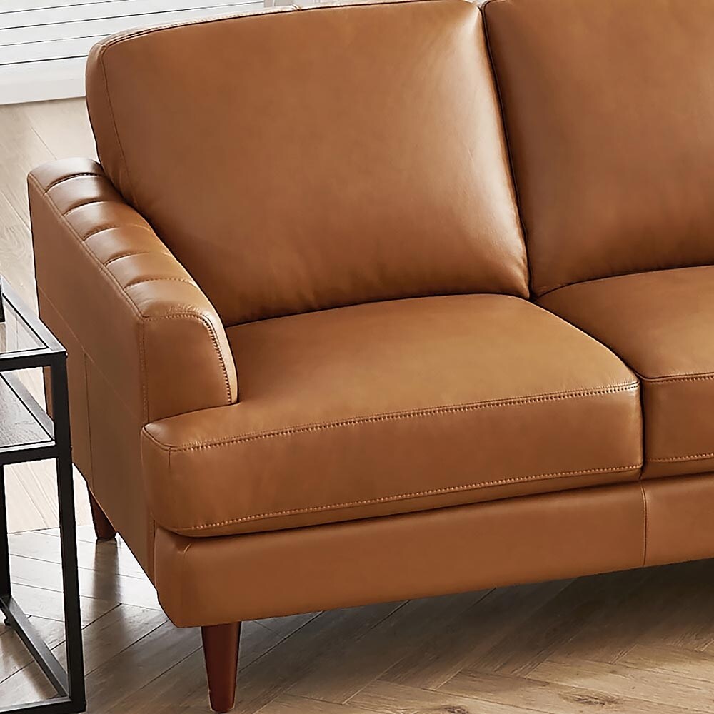 Divano in pelle pieno fiore Cassia di Ivy Living con piume, memory foam e molle