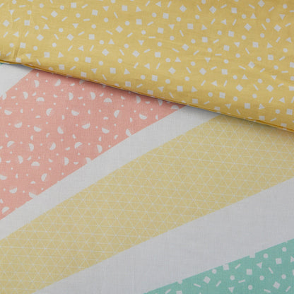 Set copripiumino reversibile in cotone Jessie Yellow Rainbow Sunburst di Urban Habitat Kids