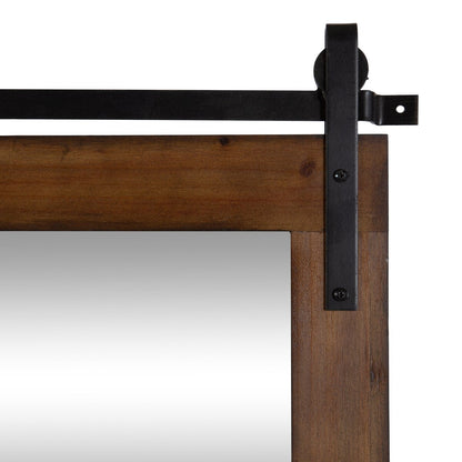 Specchio da parete rettangolare rustico di Kate e Laurel Cates