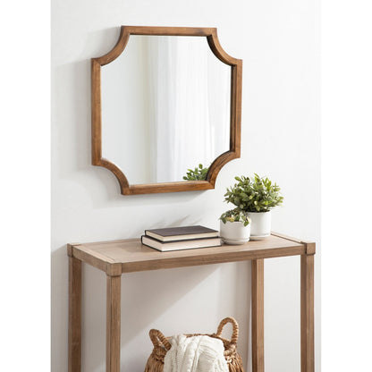 Specchio con cornice in legno smerlato di Kate e Laurel Hogan
