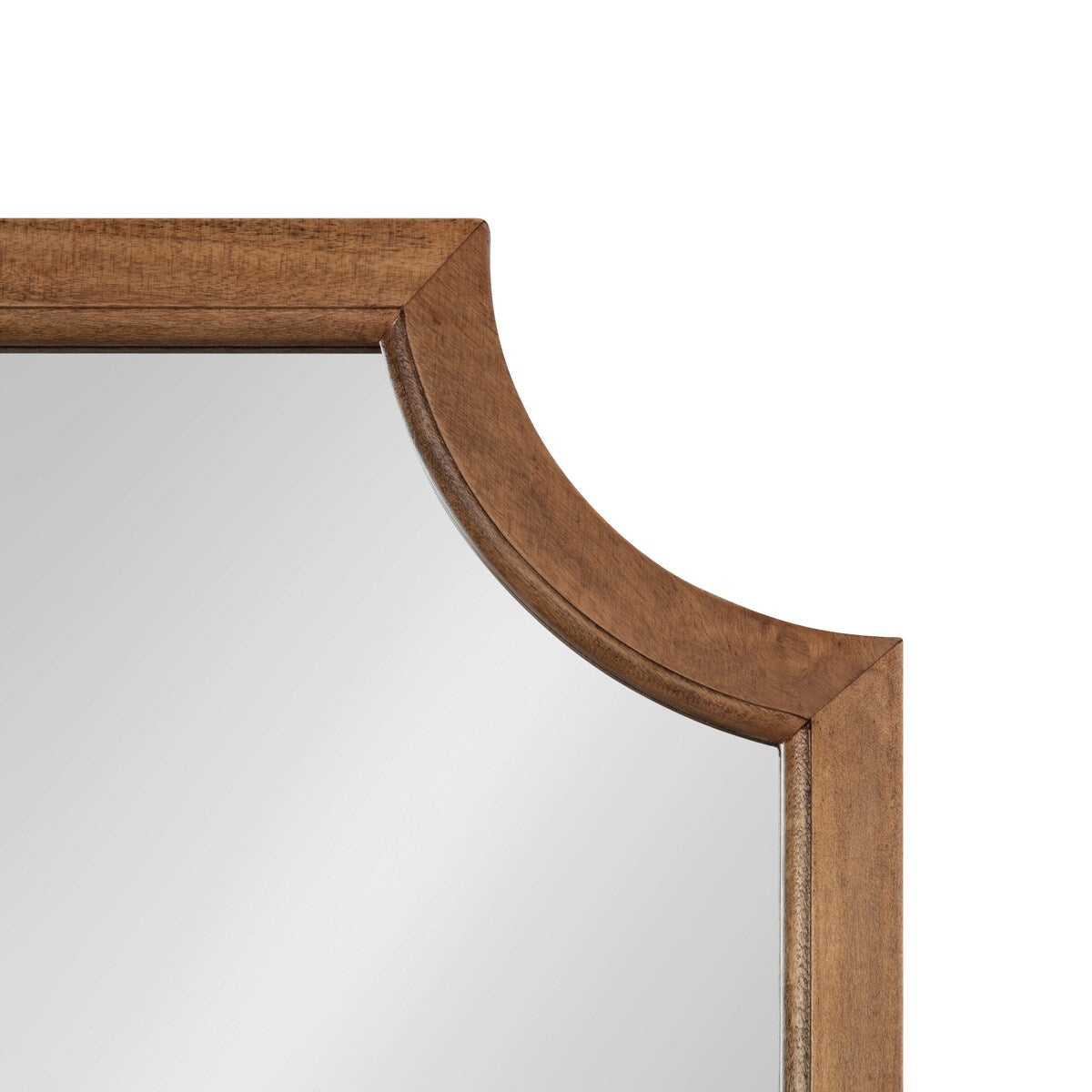 Specchio con cornice in legno smerlato di Kate e Laurel Hogan