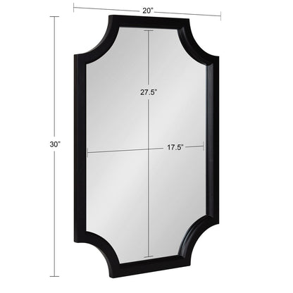 Specchio con cornice in legno smerlato di Kate e Laurel Hogan