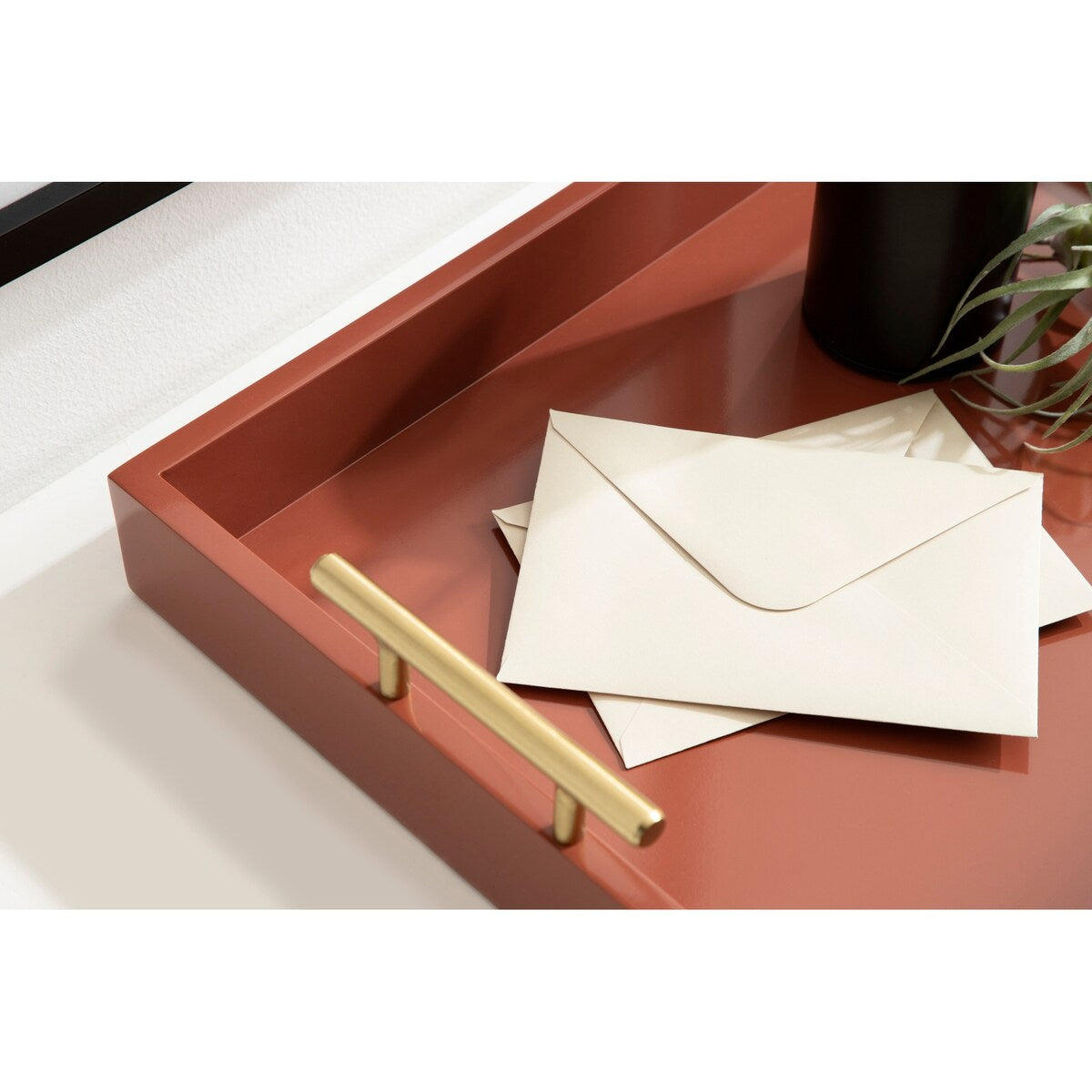 Vassoio decorativo con manico in metallo Lipton di Kate e Laurel