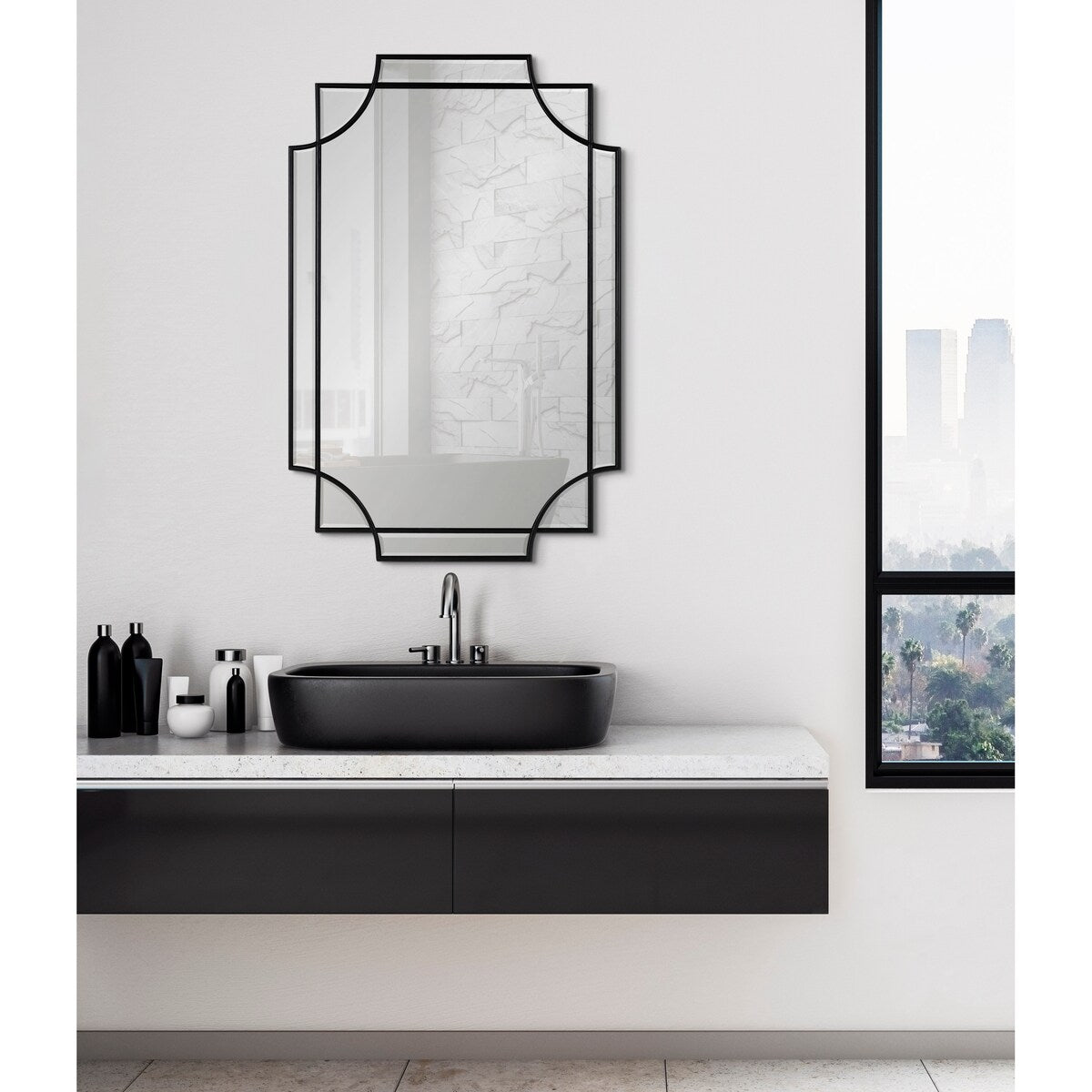 Specchio da parete decorativo tradizionale con cornice Kate and Laurel Minuette