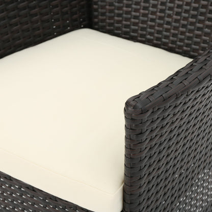 Set da pranzo in vimini da 5 pezzi Kendricks Outdoor con cuscini di Christopher Knight Home