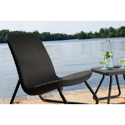 Set di 3 sedie e tavolo da conversazione per esterni Keter Rio, resistenti alle intemperie