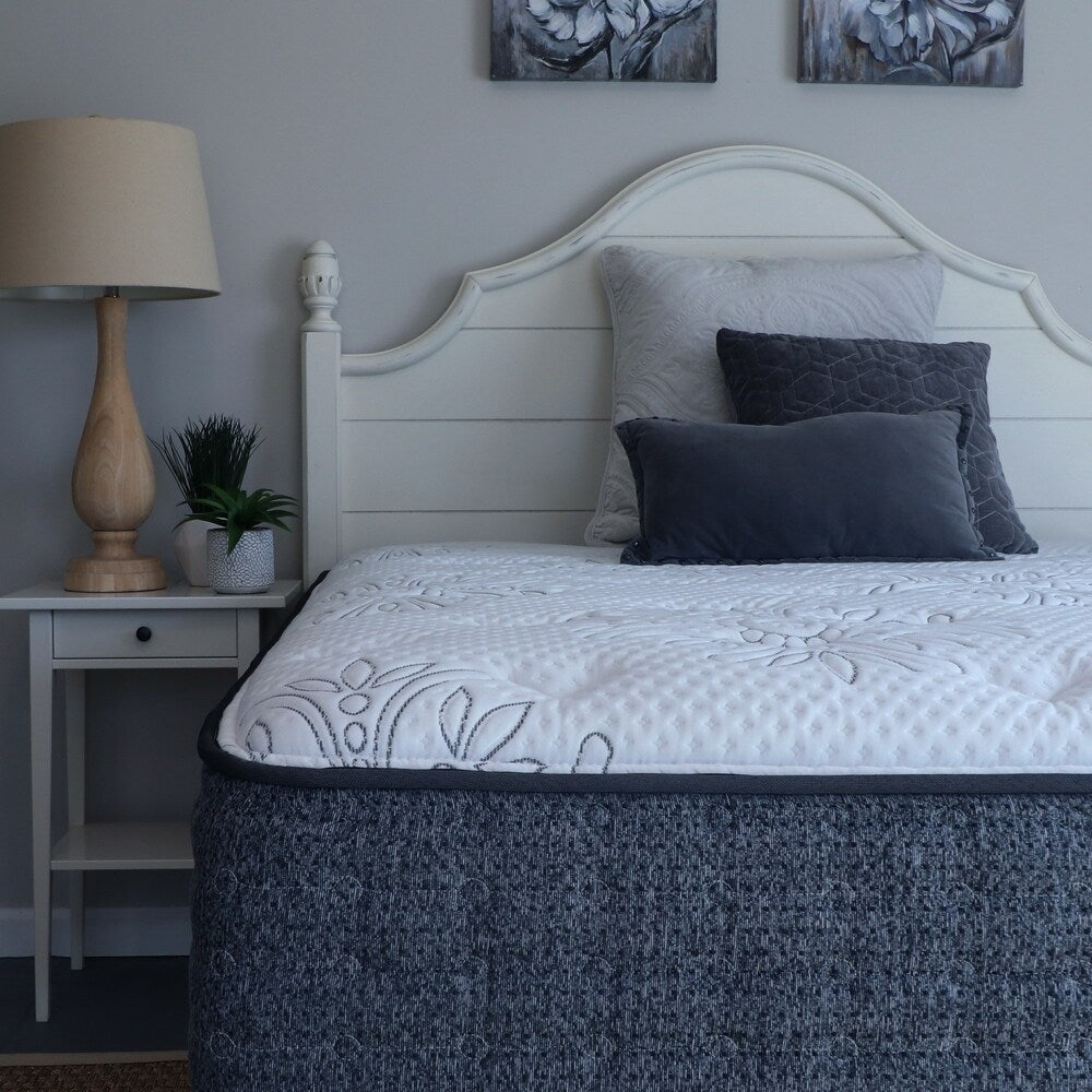 Set di materassi ibridi King Koil Epponine da 13 pollici