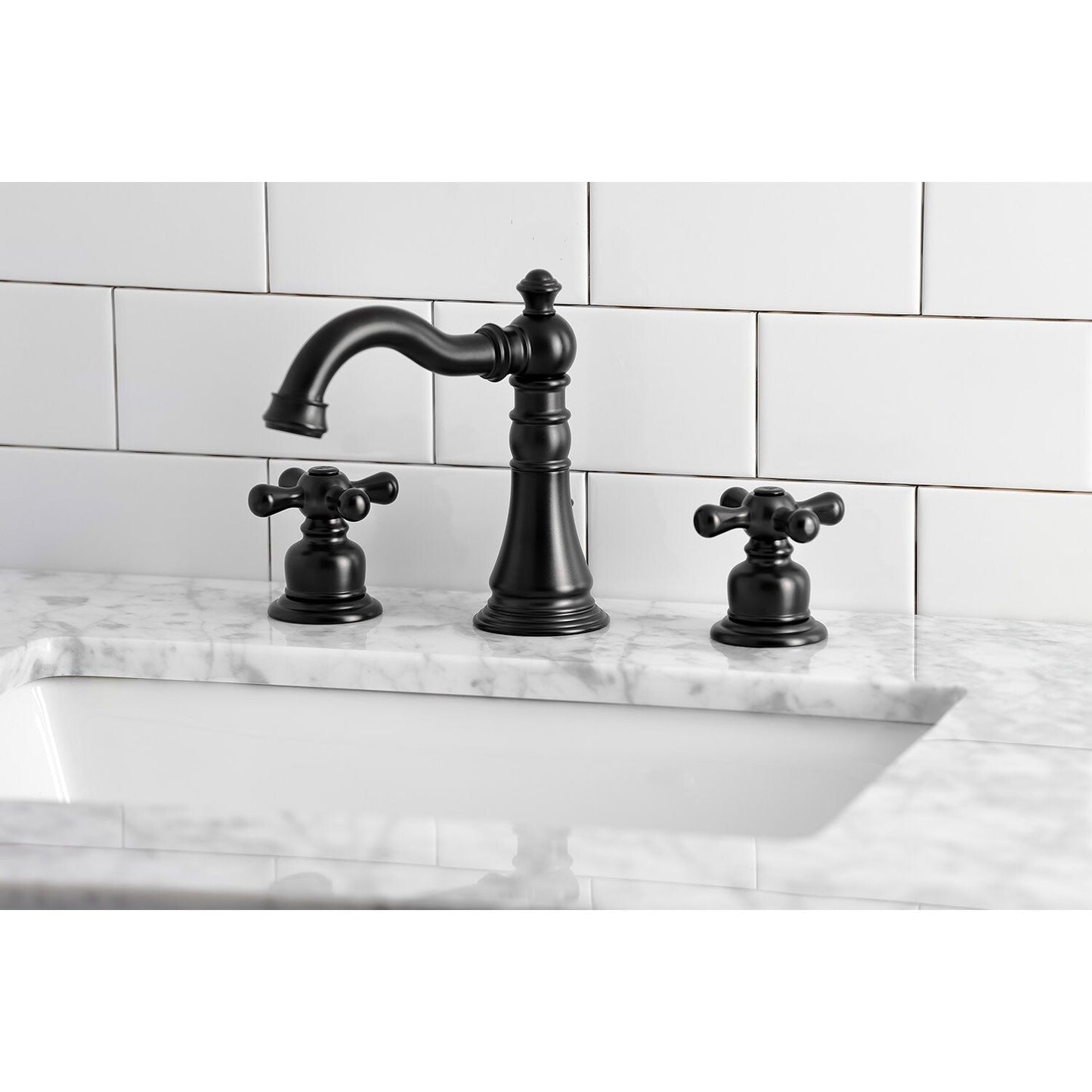 Rubinetto per bagno diffuso American Classic da 8 pollici