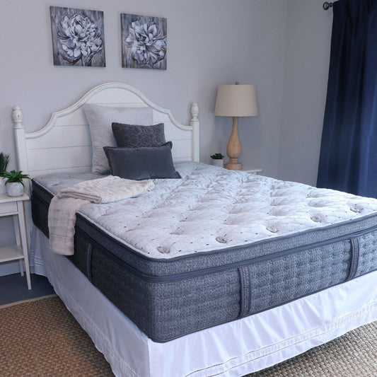 Set di materassi ibridi in lattice gel Laura Ashley Fallon da 14 pollici Euro Top di King Koil