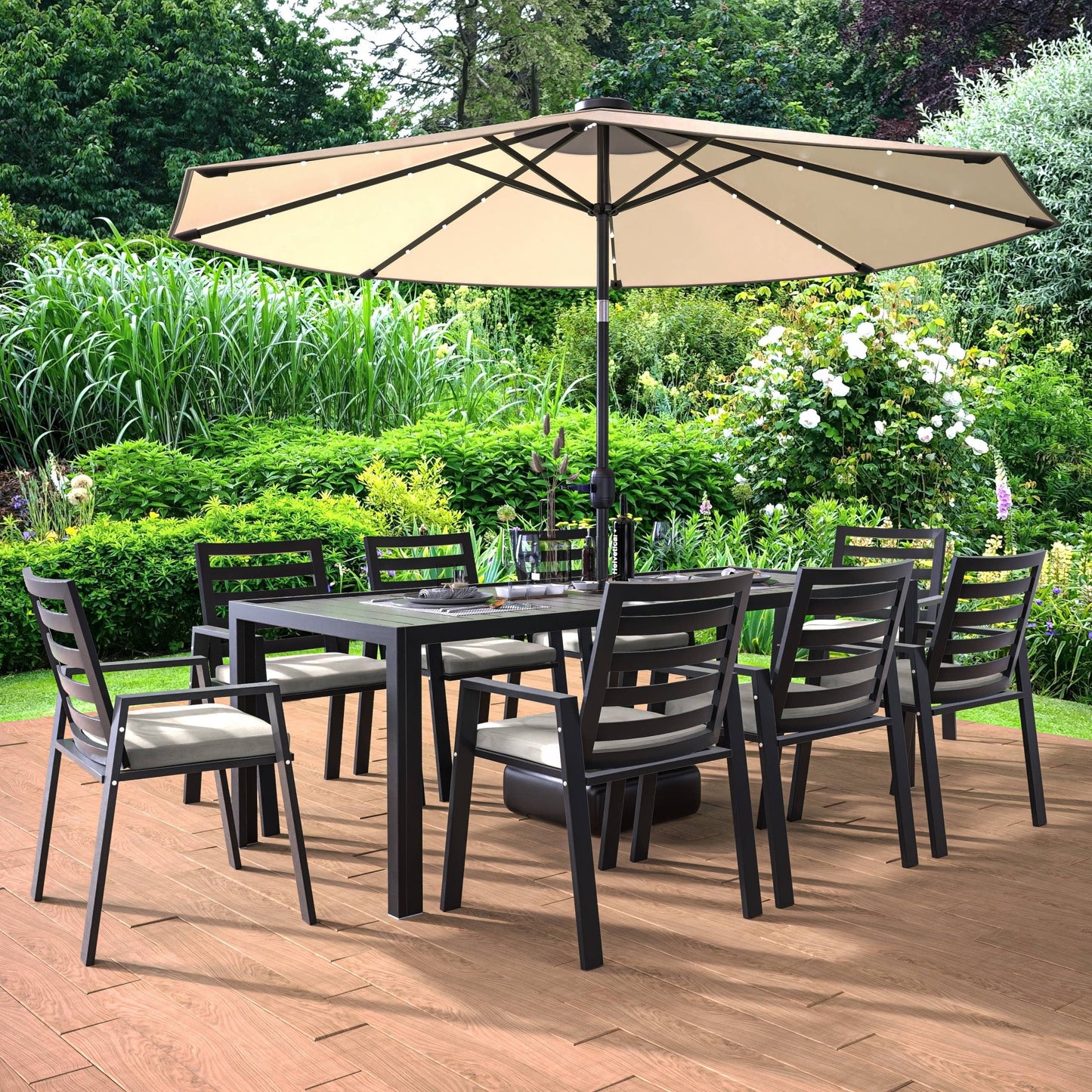 Set da pranzo da esterno da 9 pezzi in alluminio nero serie Chelsea di LeisureMod