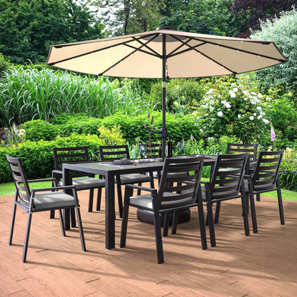 Set da pranzo da esterno da 9 pezzi in alluminio nero serie Chelsea di LeisureMod