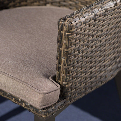 Set da pranzo quadrato in vimini da 5 pezzi Lenox Outdoor con cuscini di Christopher Knight Home