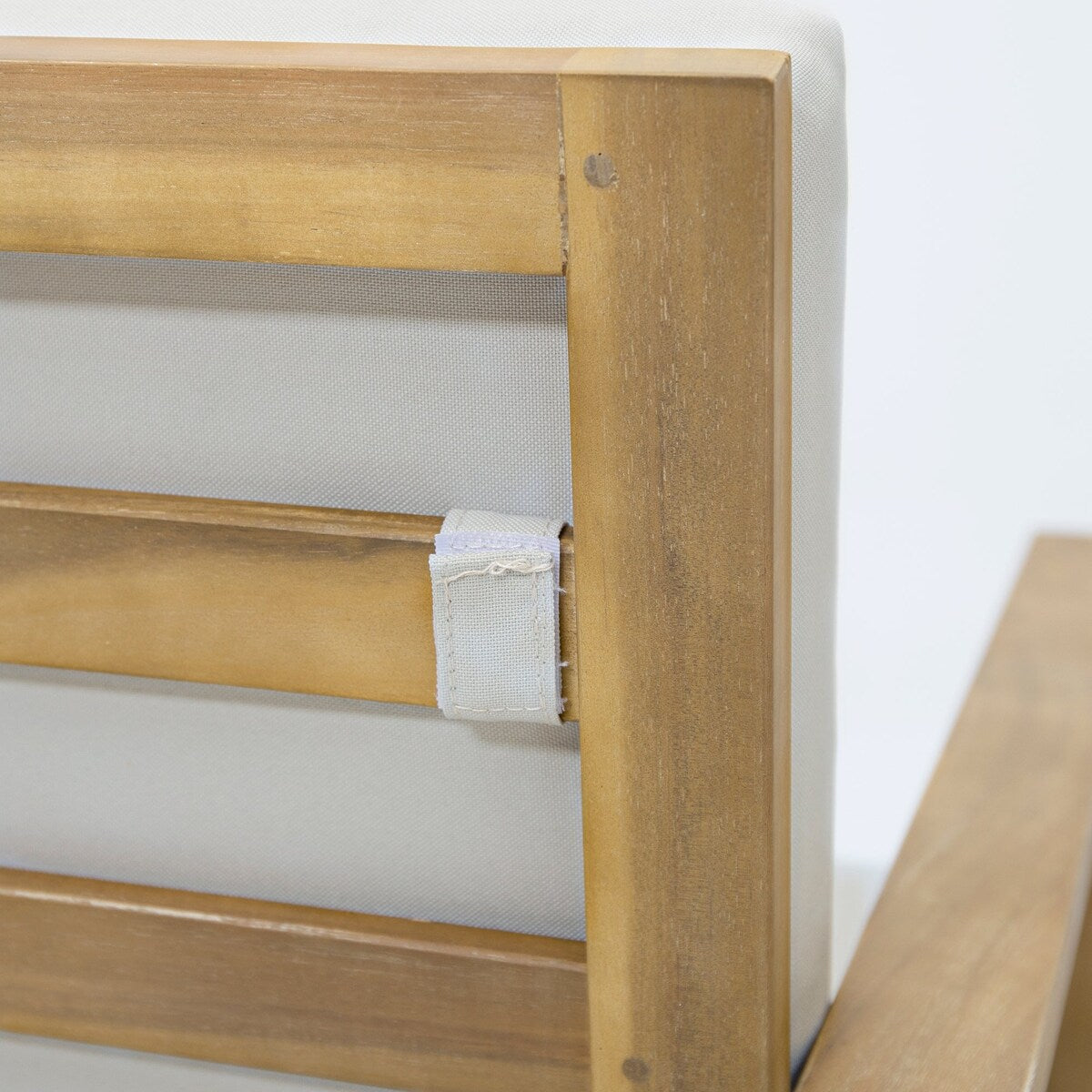 Set da pranzo da esterno in legno di teak chiaro da 7 pezzi con cuscino grigio beige chiaro e foro per ombrellone