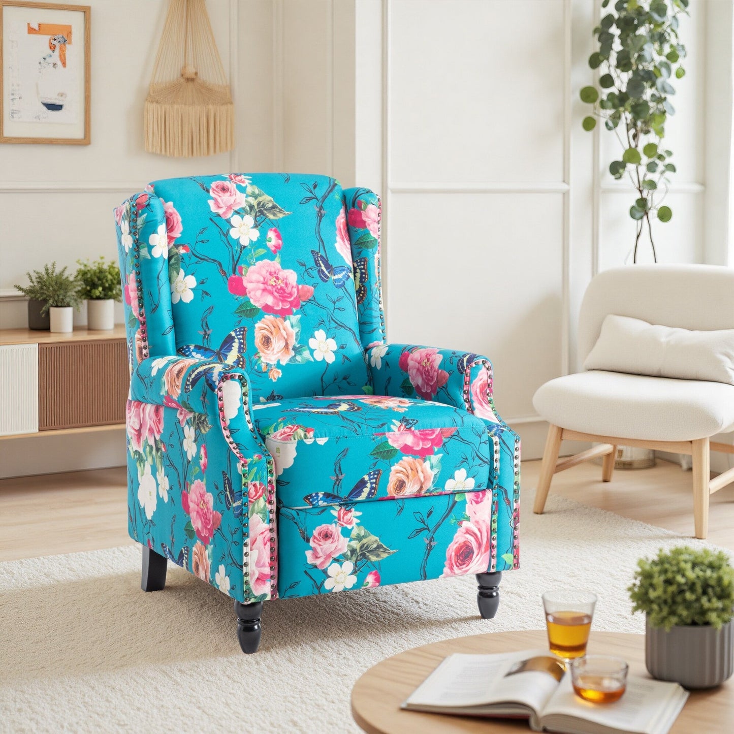 Poltrona reclinabile manuale imbottita in lino con gambe in legno