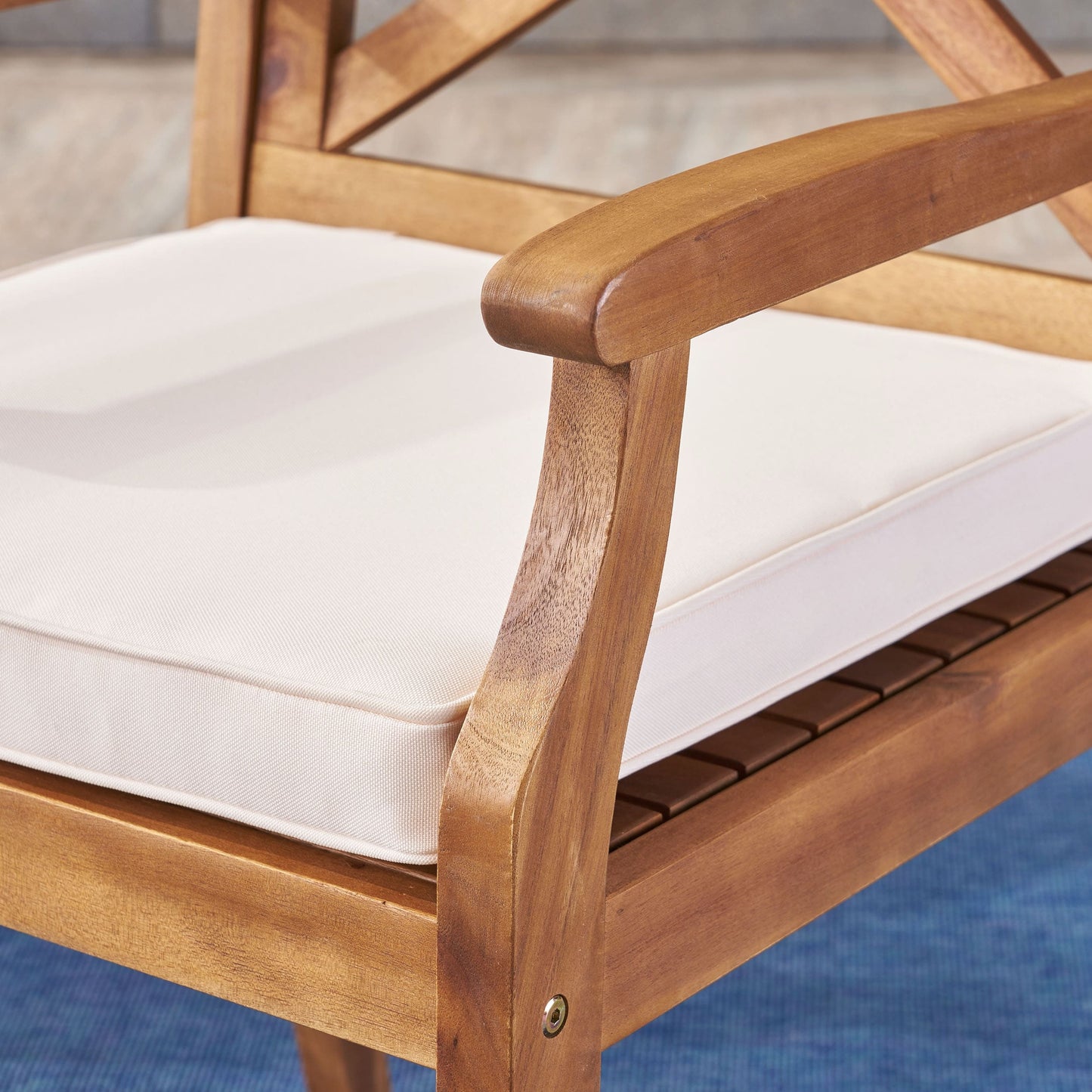 Set da pranzo da esterno Llano in acacia da 7 pezzi di Christopher Knight Home