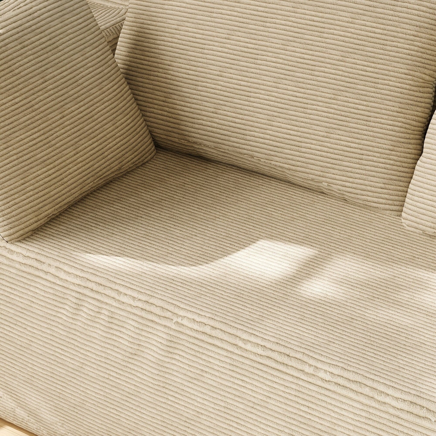 Divano componibile color crema lussuoso e confortevole