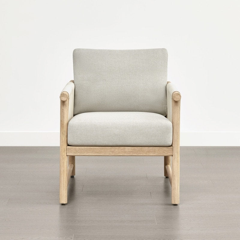 Sedia da esterno Lynn Outdoor in legno di acacia per patio