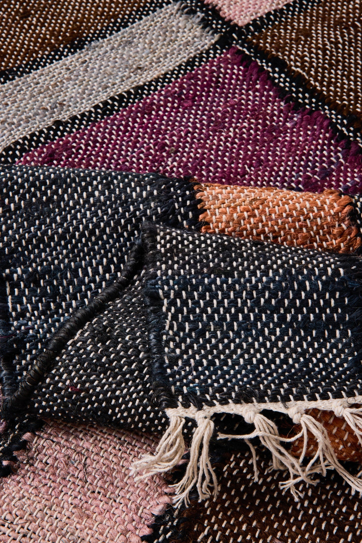 Thugga - Tappeto 160X240 Astratto Multicolor