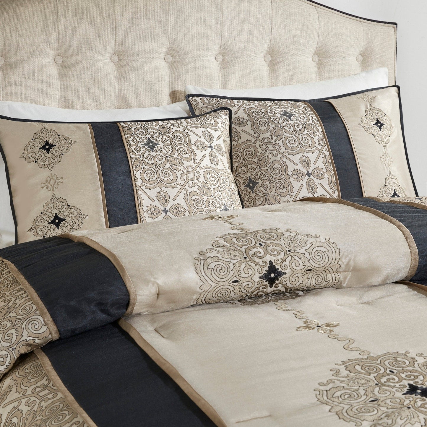 Set copripiumino jacquard da 7 pezzi Madison Park Blaine con cuscini decorativi