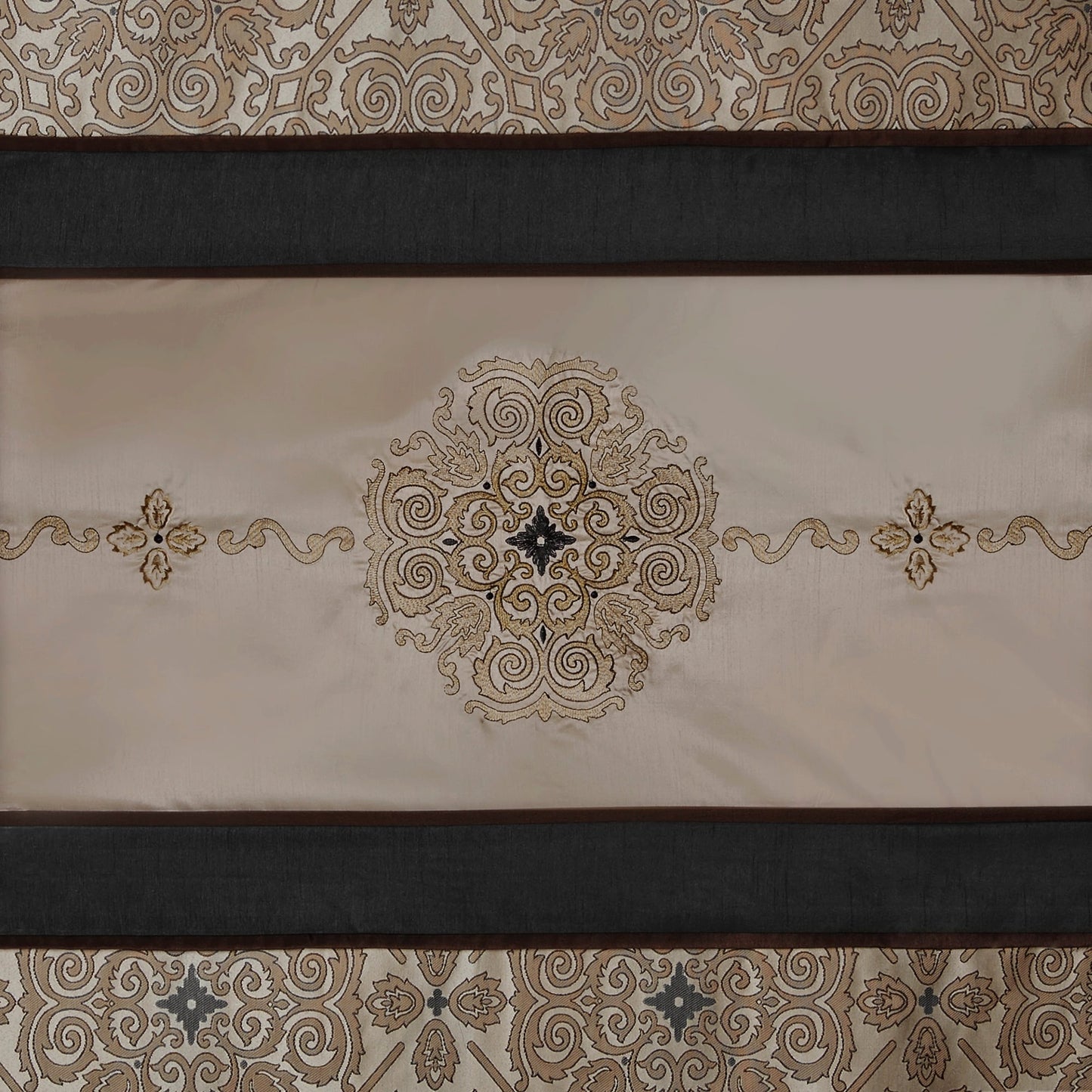 Tenda da doccia ricamata Madison Park Blaine