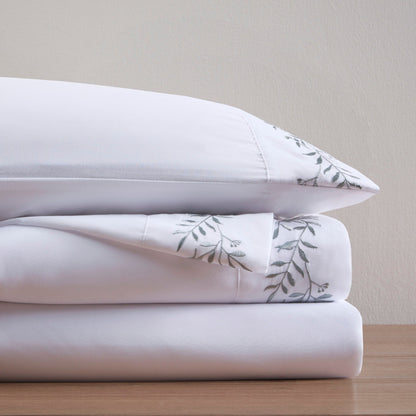 Set di lenzuola in microfibra ricamata Madison Park da 4 pezzi