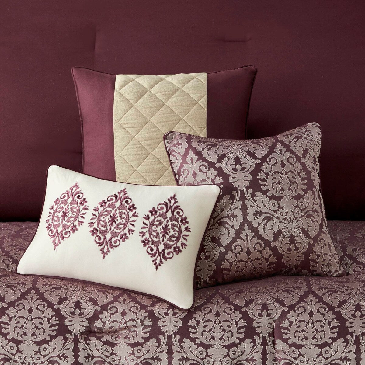 Set copripiumino jacquard Madison Park Lily da 6 pezzi con cuscini decorativi