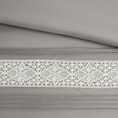 Set copripiumino con bordi in pizzo Marla di Madison Park, 7 pezzi, con cuscini decorativi