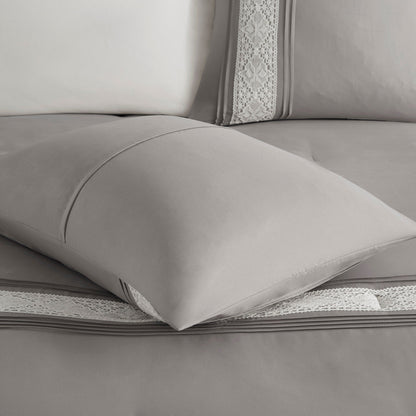 Set copripiumino con bordi in pizzo Marla di Madison Park, 7 pezzi, con cuscini decorativi