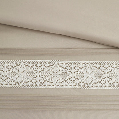 Set copripiumino con bordi in pizzo Marla di Madison Park, 7 pezzi, con cuscini decorativi