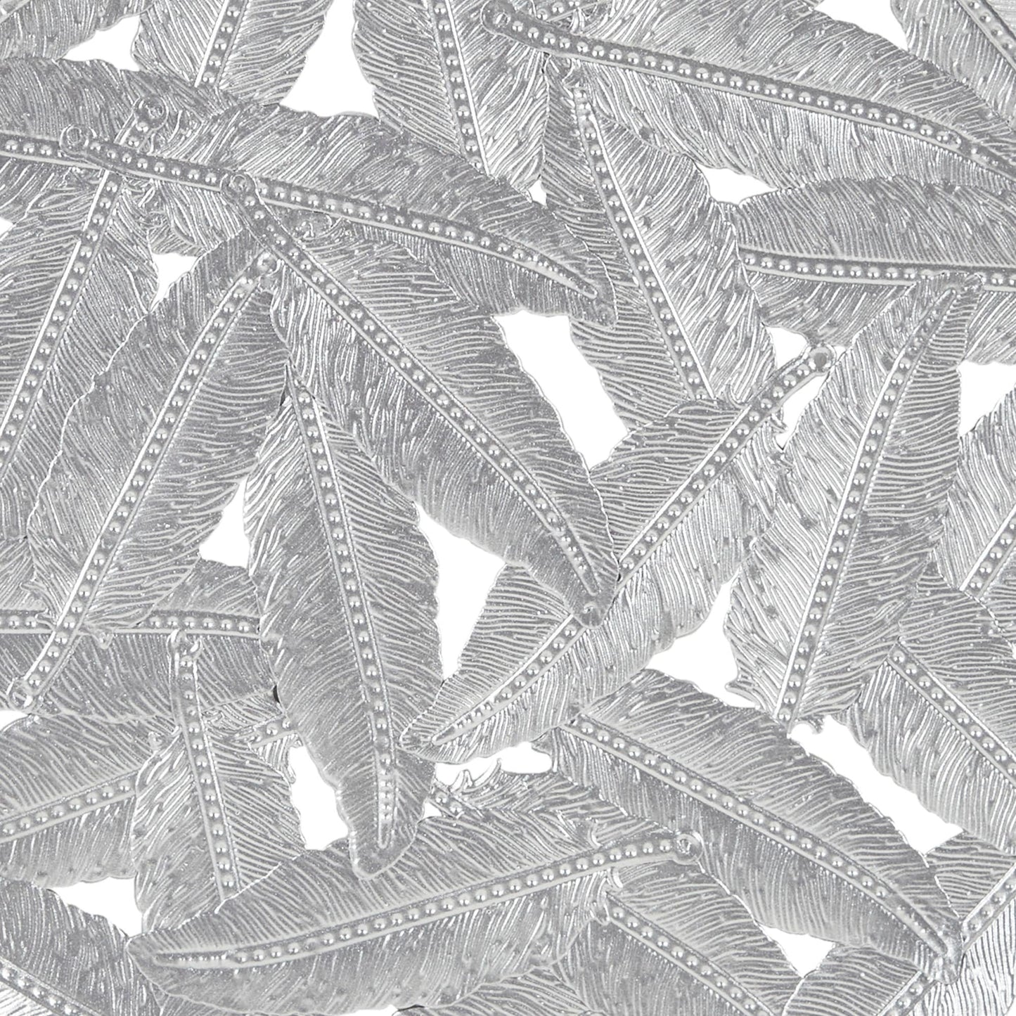 Set di decorazioni da parete in metallo con dischi in piuma testurizzata Rosalie di Madison Park, 3 pezzi