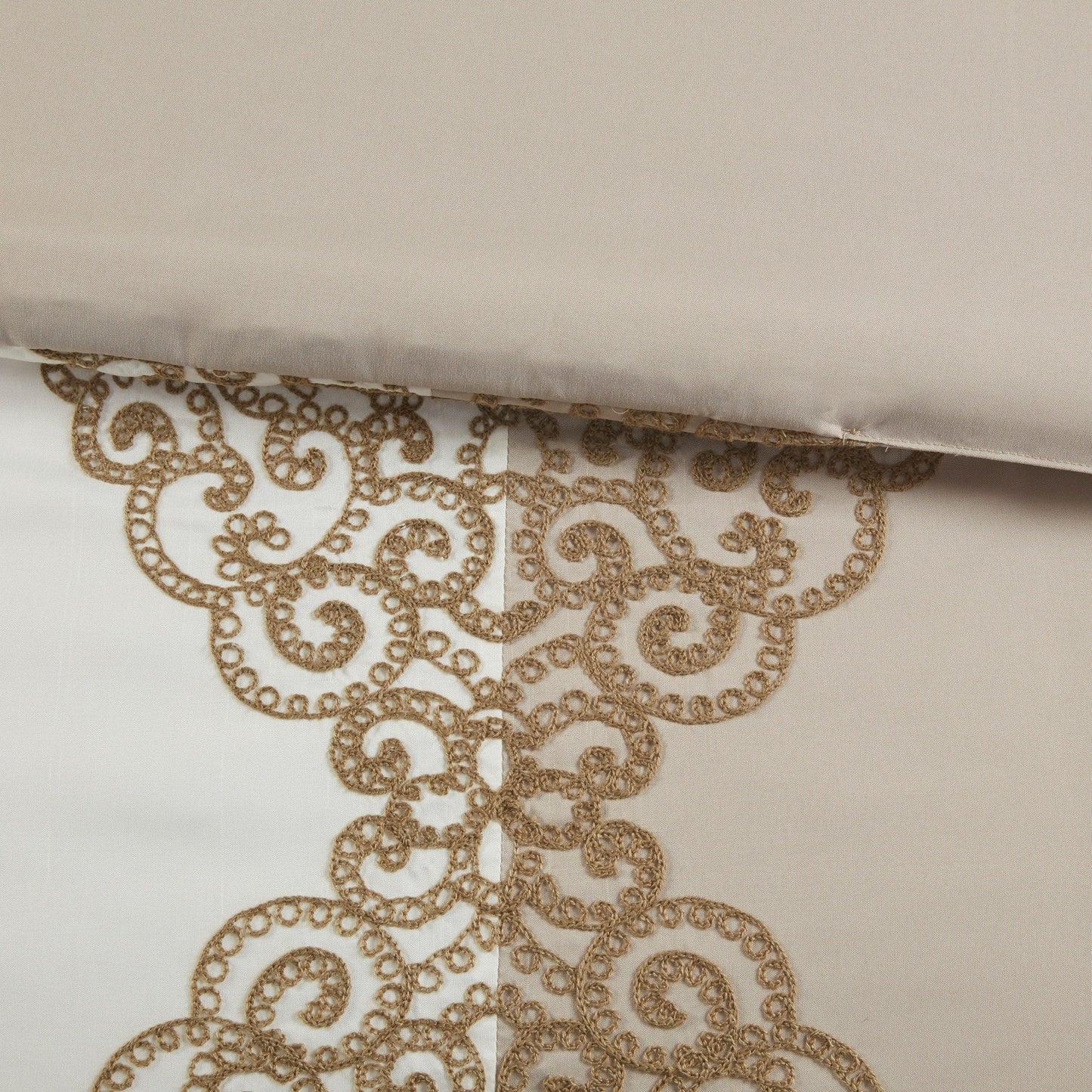 Set di piumoni in microfibra ricamati Madison Park Vera da 8 pezzi